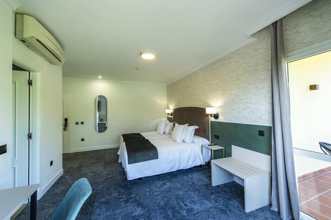 Hotel Tamisa Golf มิฮาส ภายนอก รูปภาพ